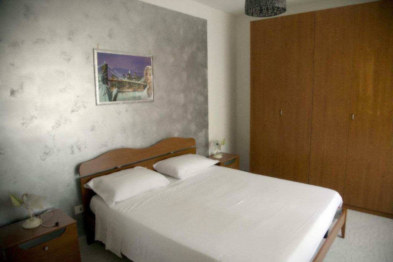 Casa Vacanza "Romano" ปิมอนเต ภายนอก รูปภาพ