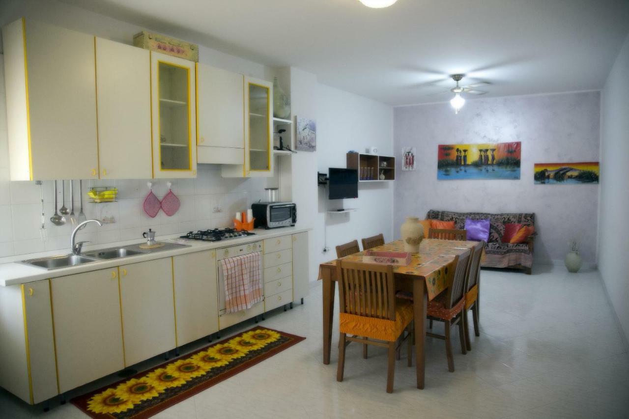 Casa Vacanza "Romano" ปิมอนเต ภายนอก รูปภาพ