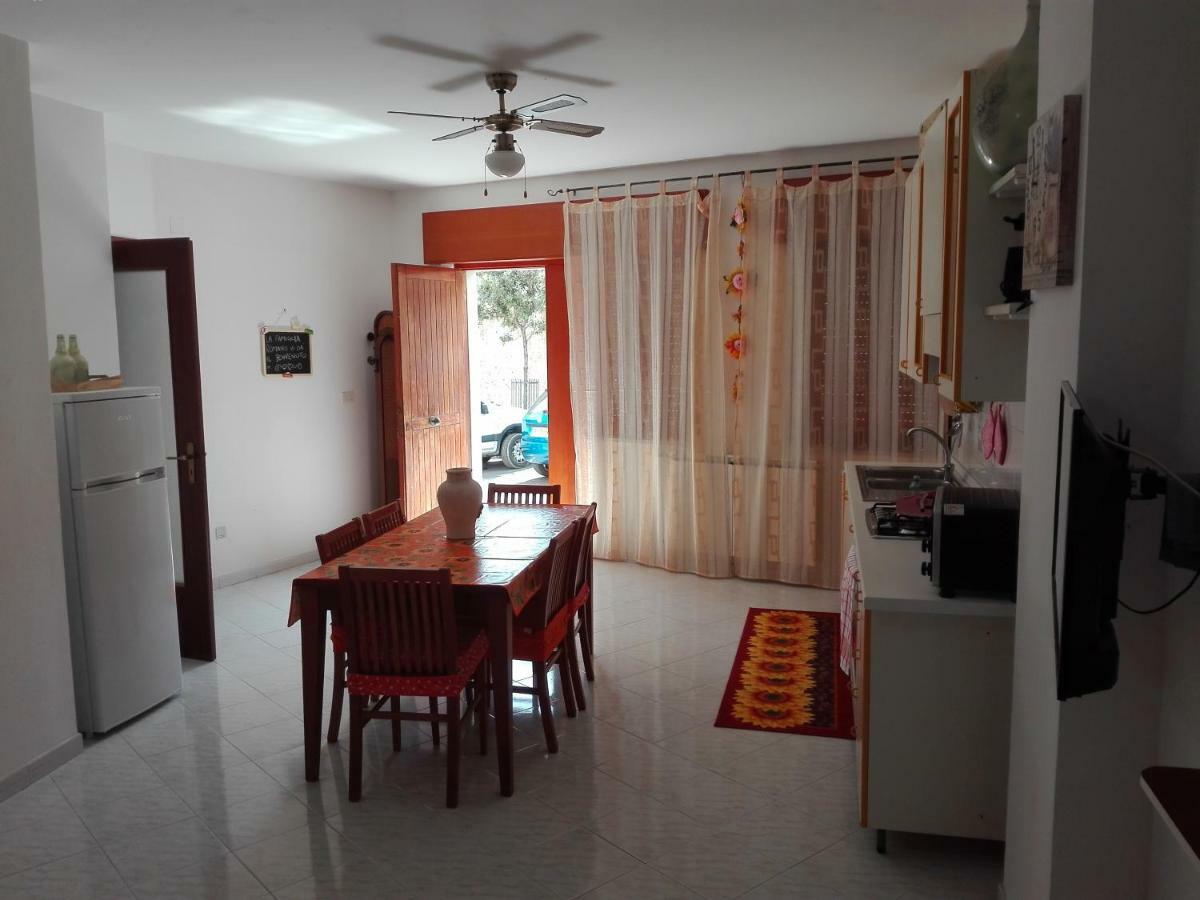 Casa Vacanza "Romano" ปิมอนเต ภายนอก รูปภาพ